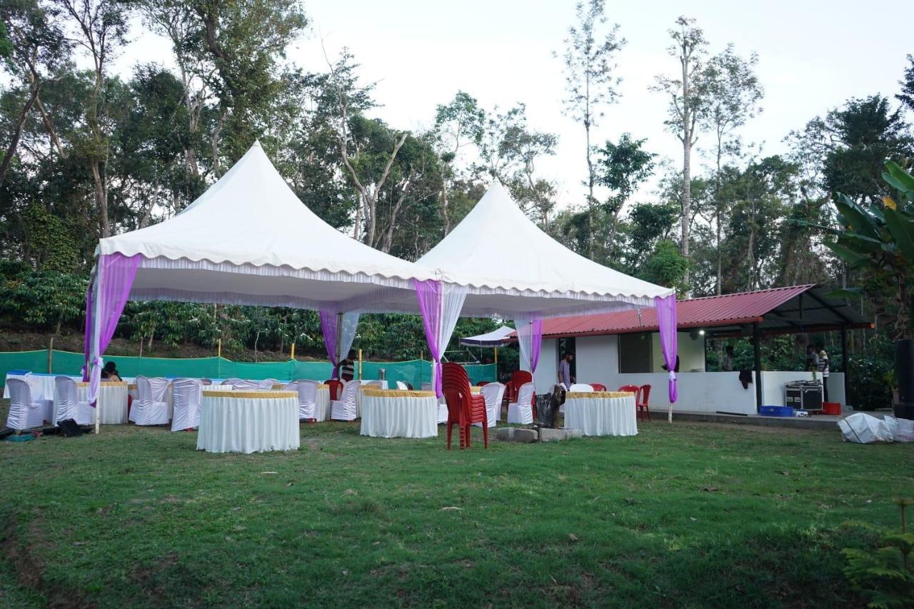 Apartamento Sri Lakshmi Estates Siddāpur Exterior foto