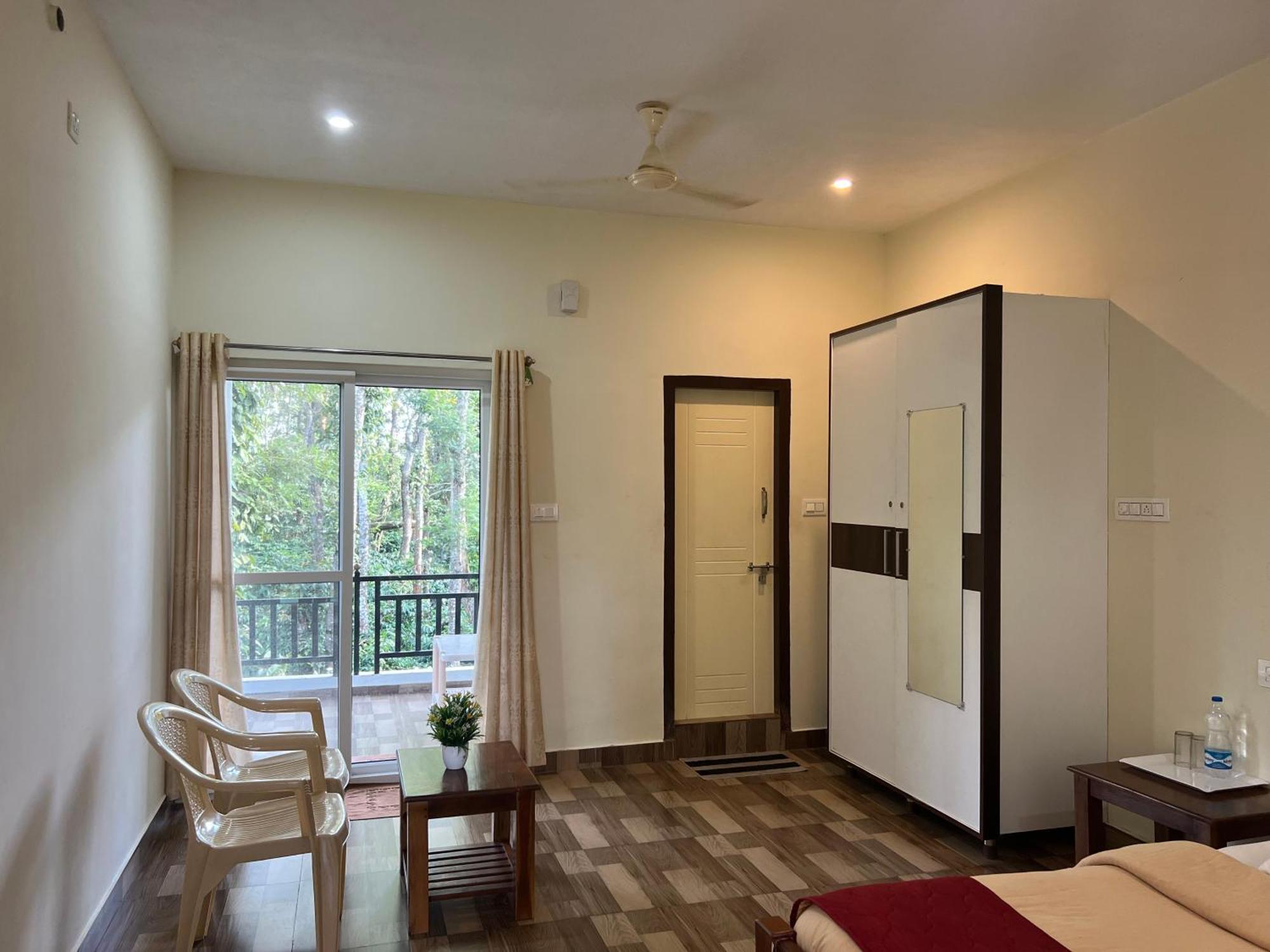 Apartamento Sri Lakshmi Estates Siddāpur Exterior foto